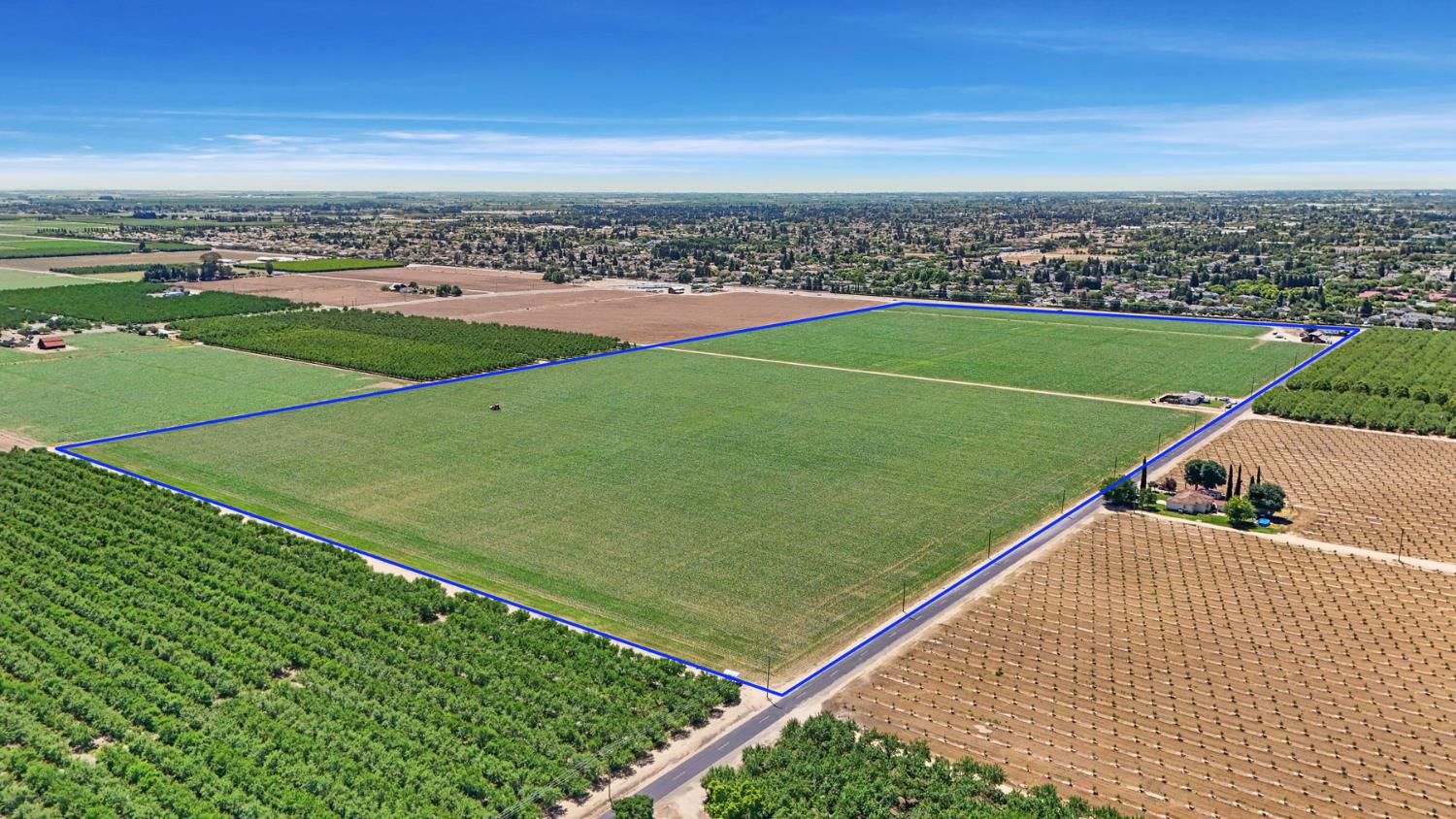719 West Taylor Road Turlock, CA 95382 - Photo 4 of 17