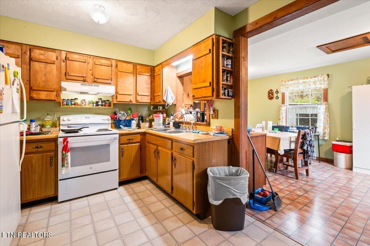 439 Rogerston Road Clairfield, TN 37715 - Photo 33 of 51 18-439 Rogerston Rd