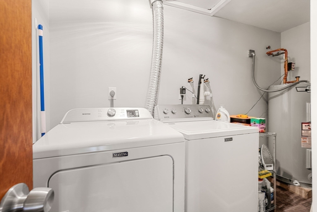 30 Conant Street, Unit 2D Beverly, MA 01915 - Photo 14 of 17 a utility room with dryer and washer