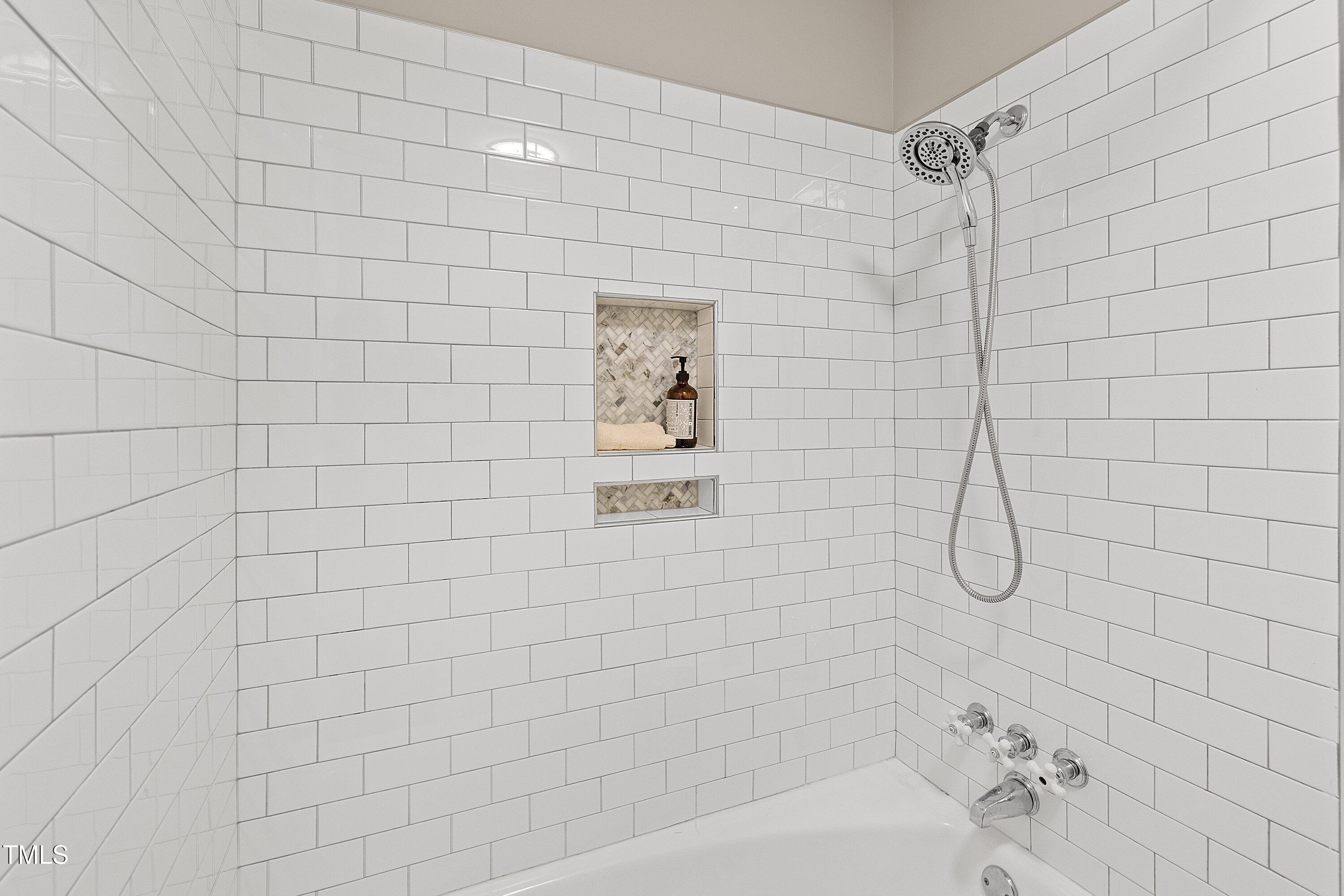 405 East Rowan Street Raleigh, NC 27609 - Photo 29 of 52 12-405 E Rowan _7051