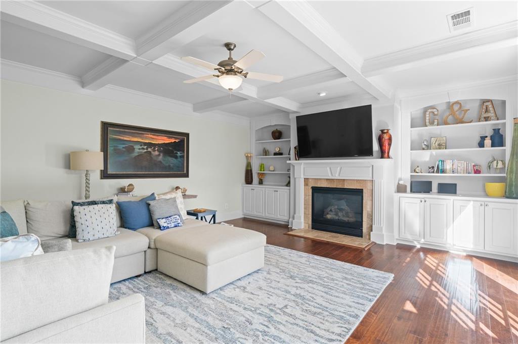 1165 Bluffhaven Way Northeast Atlanta, GA 30319 - Photo 12 of 39