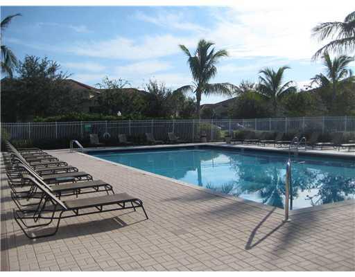 181 Southwest Palm Drive, Unit 206 Port St. Lucie, FL 34986 - Photo 19 of 22 Pool