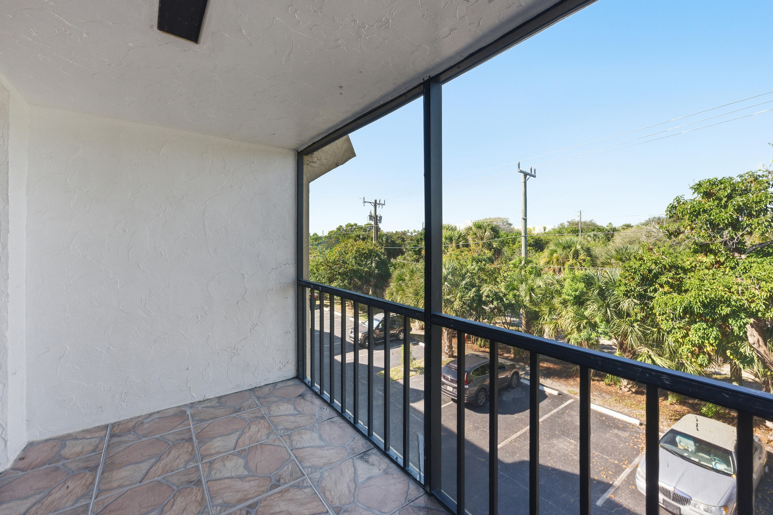 490 Northwest 20th Street, Unit 316 Boca Raton, FL 33431 - Photo 14 of 19 39_032__jjl2011