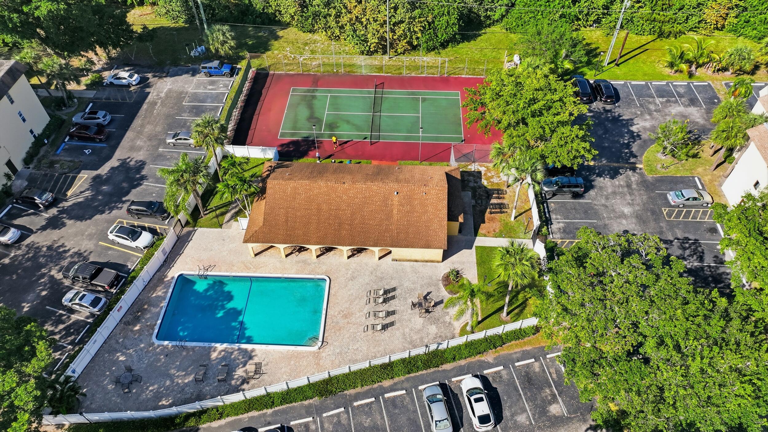 490 Northwest 20th Street, Unit 316 Boca Raton, FL 33431 - Photo 15 of 19 9_004_dji_20251229110721_0223_d