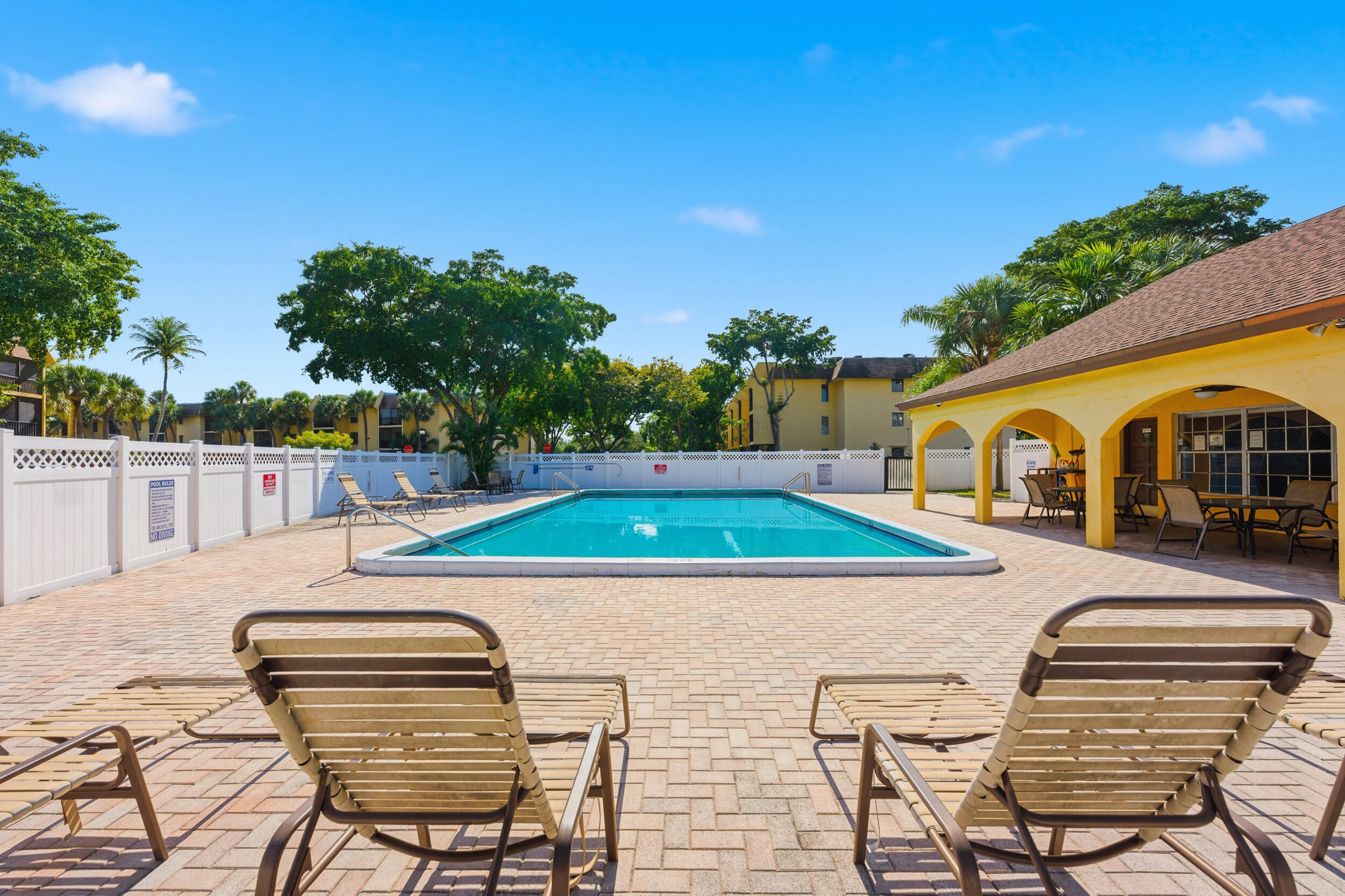 490 Northwest 20th Street, Unit 316 Boca Raton, FL 33431 - Photo 16 of 19 11_005__jjl2735