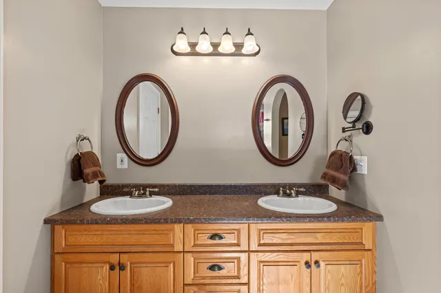 $624,900 | 16 Whiteley Road, Limerick, ME 04048