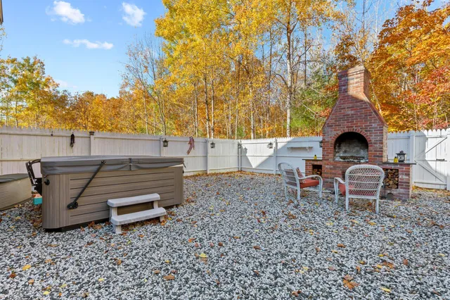 $624,900 | 16 Whiteley Road, Limerick, ME 04048