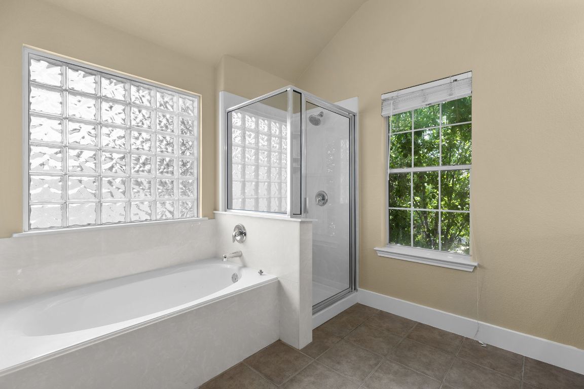 10128 Channel Island Drive Austin, TX 78747 - Photo 19 of 39