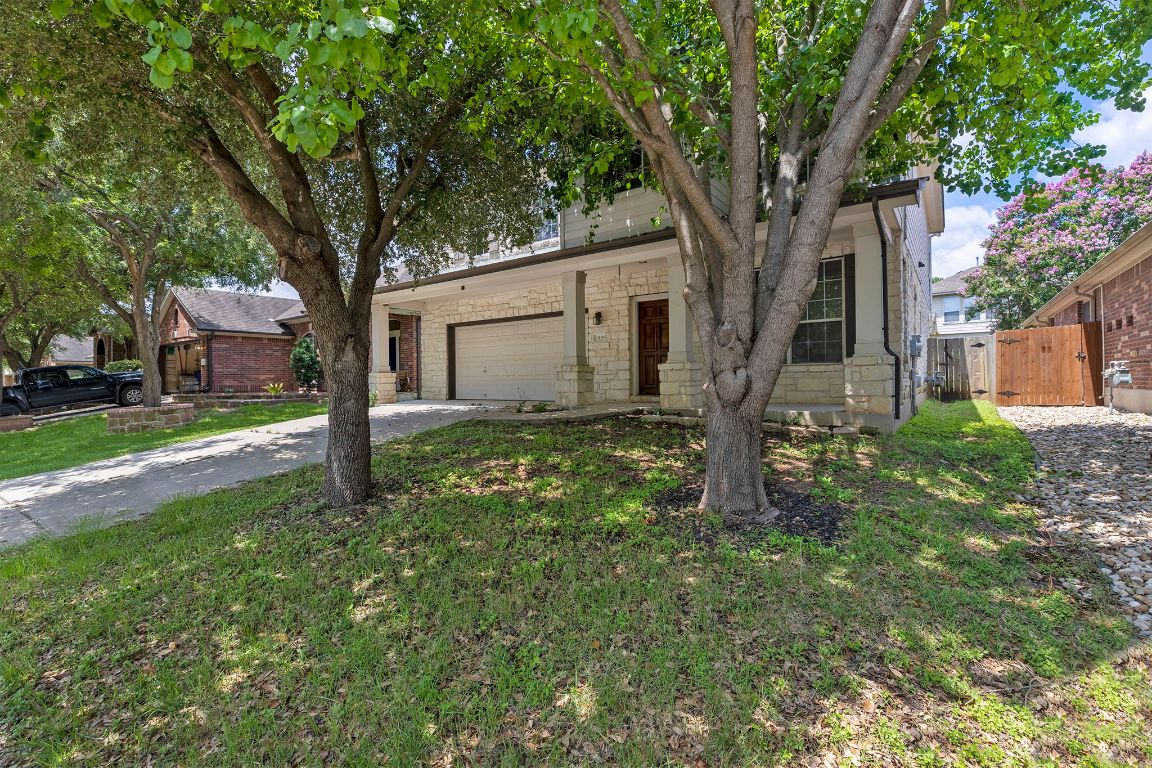10128 Channel Island Drive Austin, TX 78747 - Photo 2 of 39