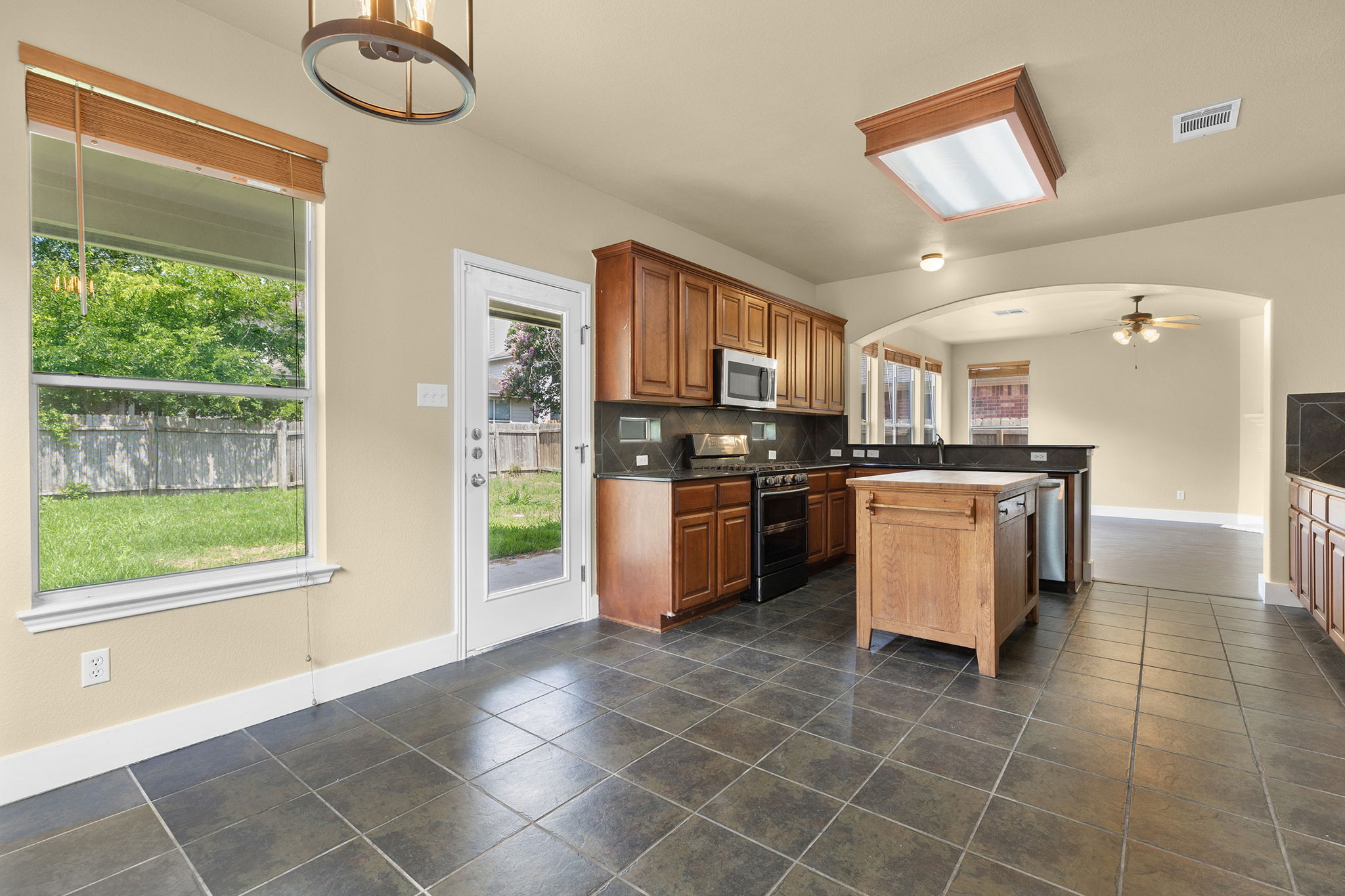 10128 Channel Island Drive Austin, TX 78747 - Photo 30 of 39