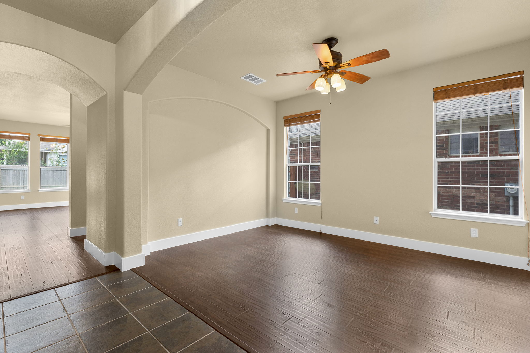 10128 Channel Island Drive Austin, TX 78747 - Photo 4 of 39