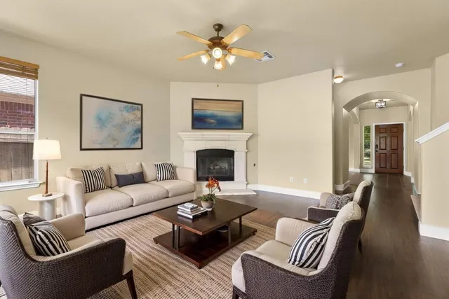 $2,795 | 10128 Channel Island Drive, Austin, TX 78747