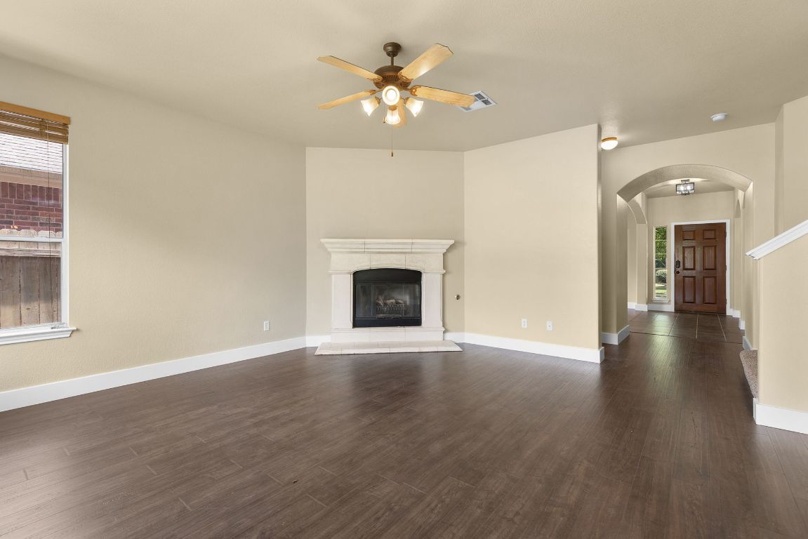 10128 Channel Island Drive Austin, TX 78747 - Photo 10 of 39