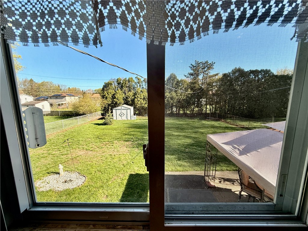 340 Fielding Road Greece, NY 14626 - Photo 13 of 36
