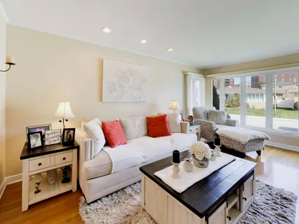 $575,000 | 8547 West St Joseph Avenue, Chicago, IL 60656