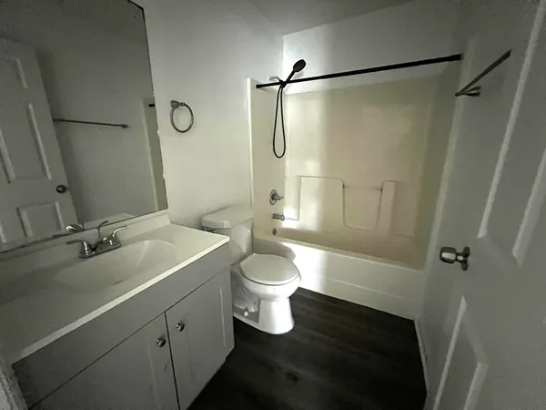 $1,650 | 677 West 5th Avenue, Tallahassee, FL 32303