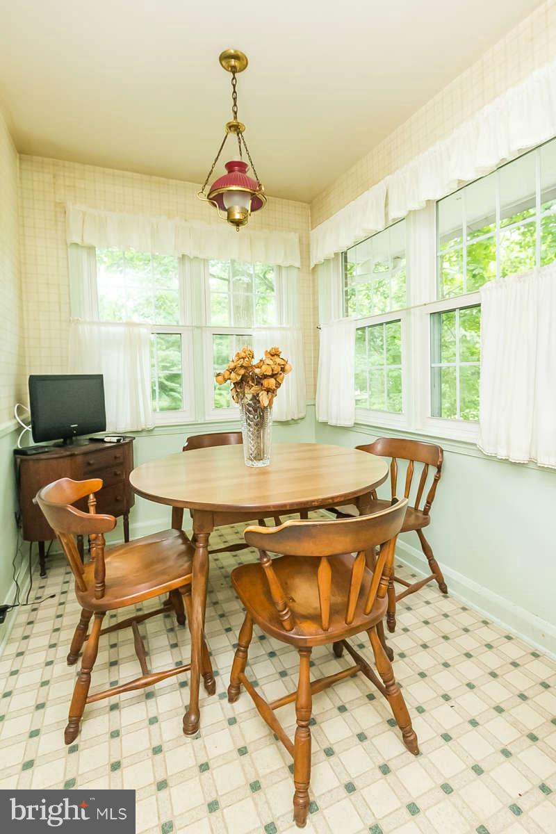 4013 Buckingham Road Pikesville, MD 21207 - Photo 14 of 29 Breakfast room
