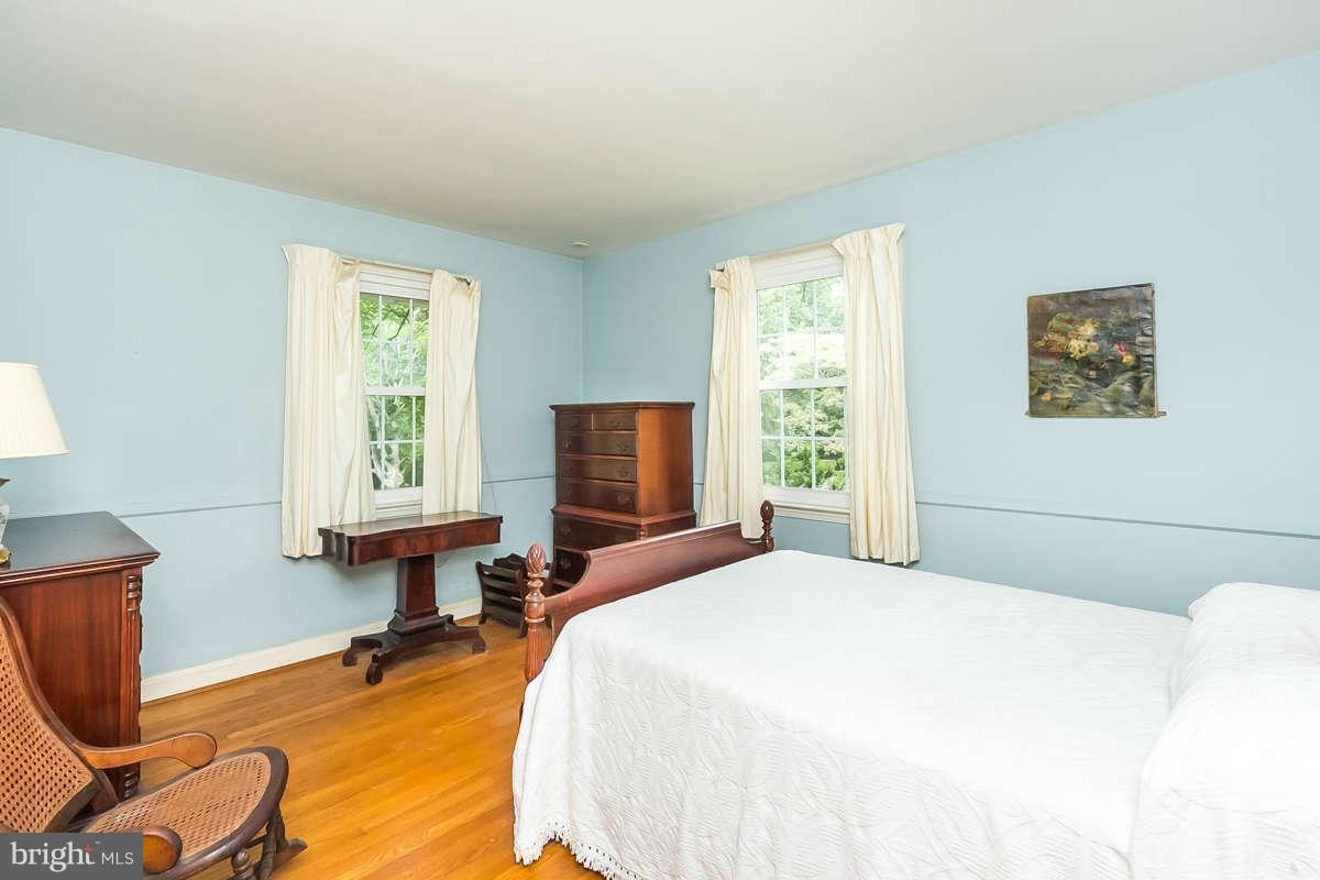 4013 Buckingham Road Pikesville, MD 21207 - Photo 15 of 29 Bedroom