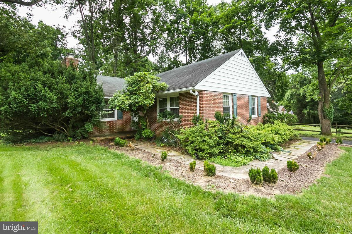 4013 Buckingham Road Pikesville, MD 21207 - Photo 29 of 29 Exterior Front