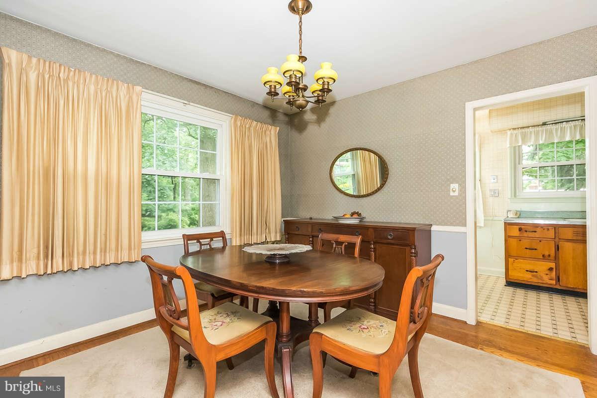 4013 Buckingham Road Pikesville, MD 21207 - Photo 7 of 29 Dining Room