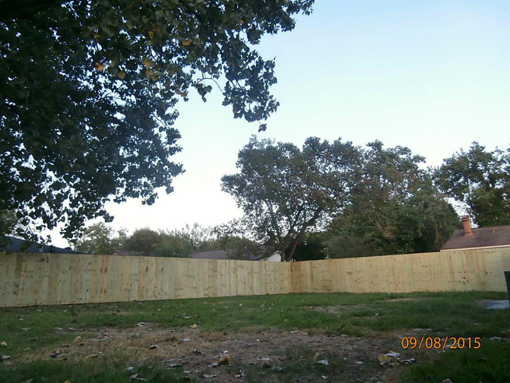 2406 Ridge Hollow Drive Houston, TX 77067 - Photo 37 of 46