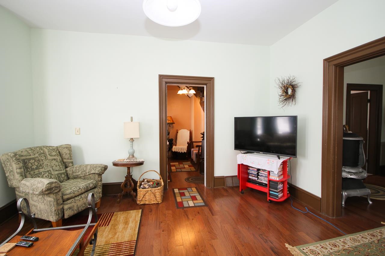 323 Main Street Blanchard, MI 49310 - Photo 18 of 55 1896876-17.JPG