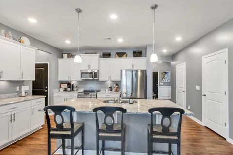$460,000 | 3713 Sweetbriar Avenue, Murfreesboro, TN 37128