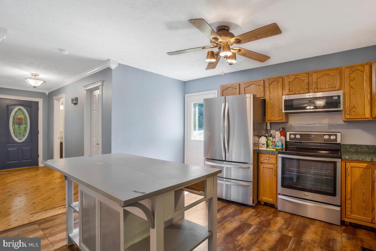 648 Santa Fe Trail Lusby, MD 20657 - Photo 17 of 37 Mobile Island