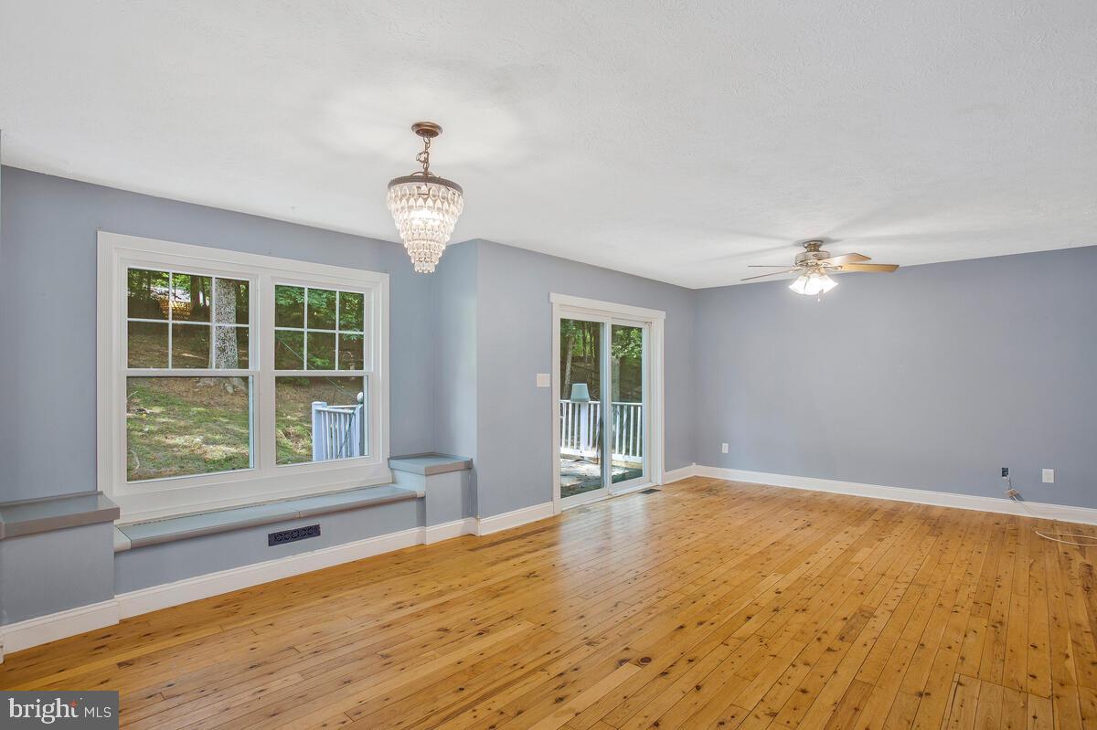 648 Santa Fe Trail Lusby, MD 20657 - Photo 20 of 37