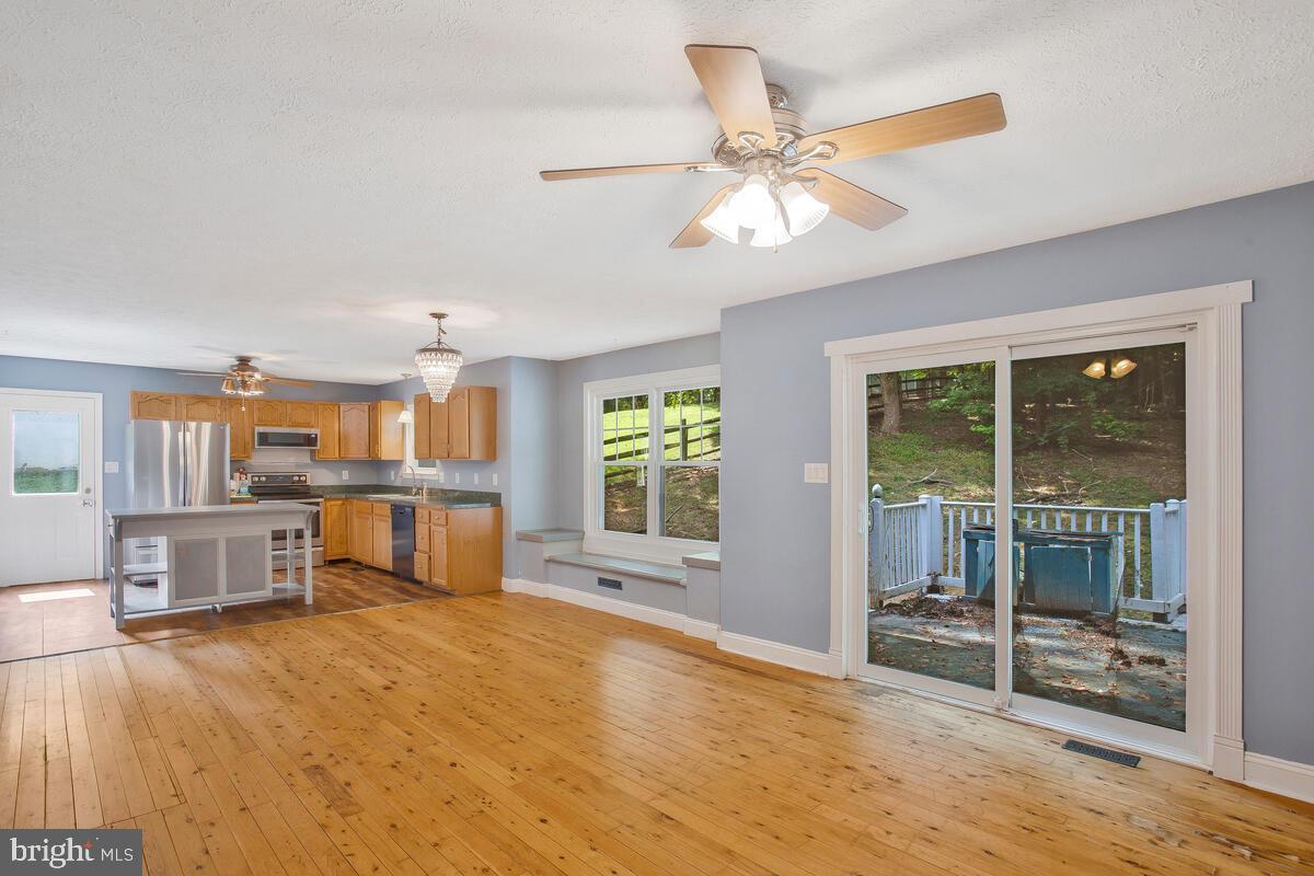 648 Santa Fe Trail Lusby, MD 20657 - Photo 24 of 37