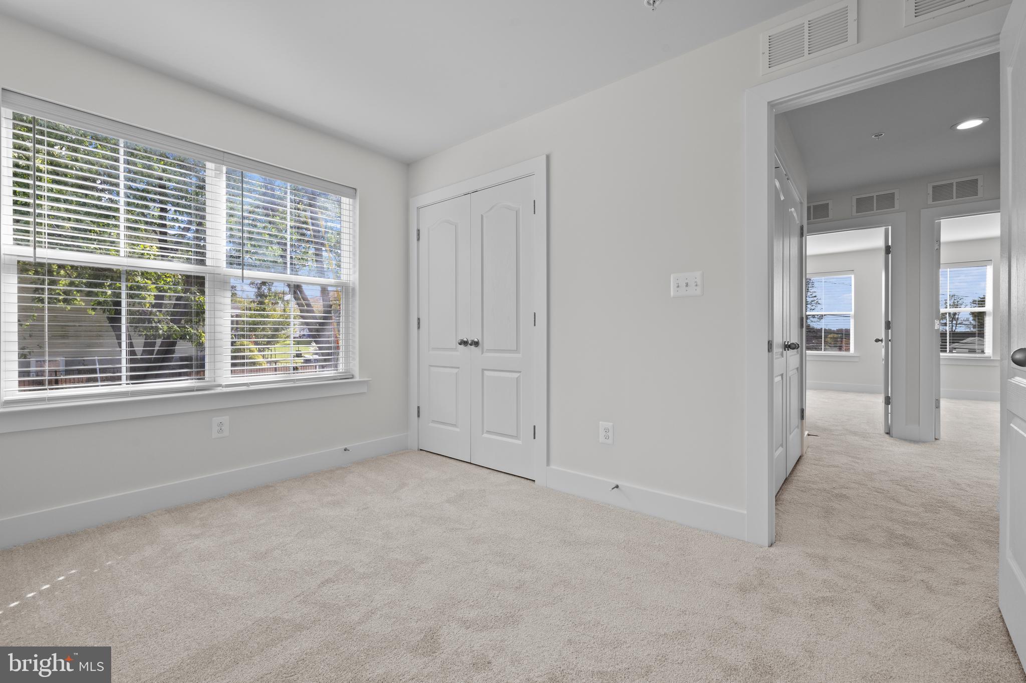 148 West Baltimore Street Taneytown, MD 21787 - Photo 38 of 52