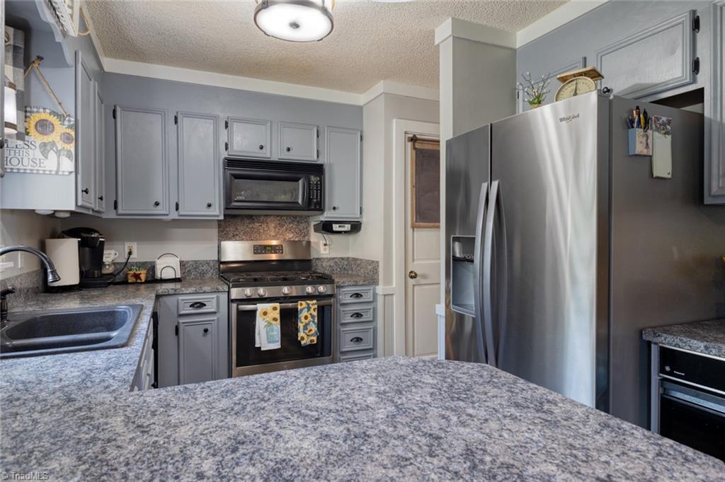 435 Wayne Gobble Road Lexington, NC 27295 - Photo 8 of 47 Gallery Image 8