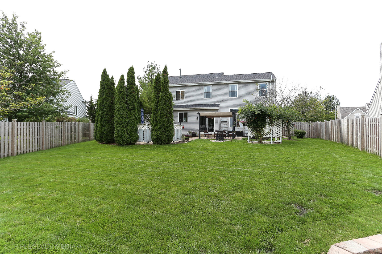 426 Raintree Drive Oswego, IL 60543 - Photo 45 of 48