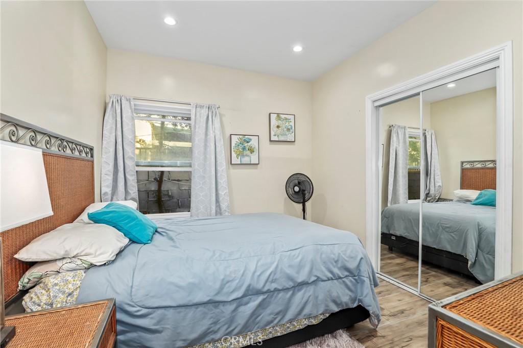 1602 Locust Avenue Long Beach, CA 90813 - Photo 13 of 37