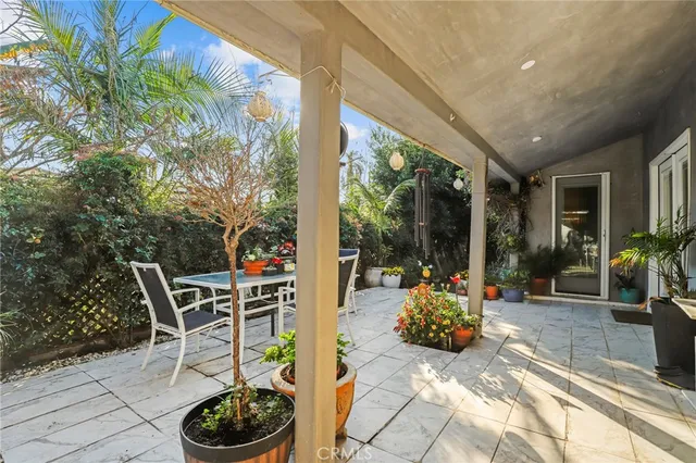 $699,000 | 1602 Locust Avenue, Long Beach, CA 90813