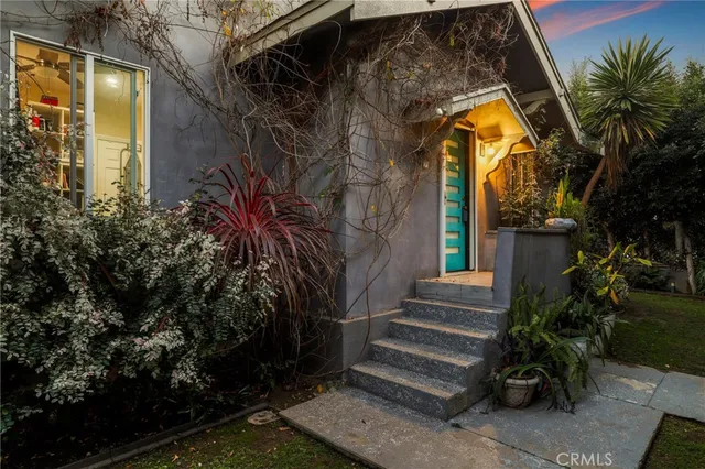 $699,000 | 1602 Locust Avenue, Long Beach, CA 90813