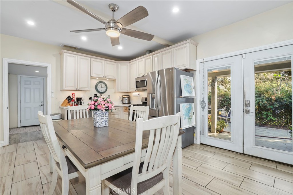 1602 Locust Avenue Long Beach, CA 90813 - Photo 9 of 37