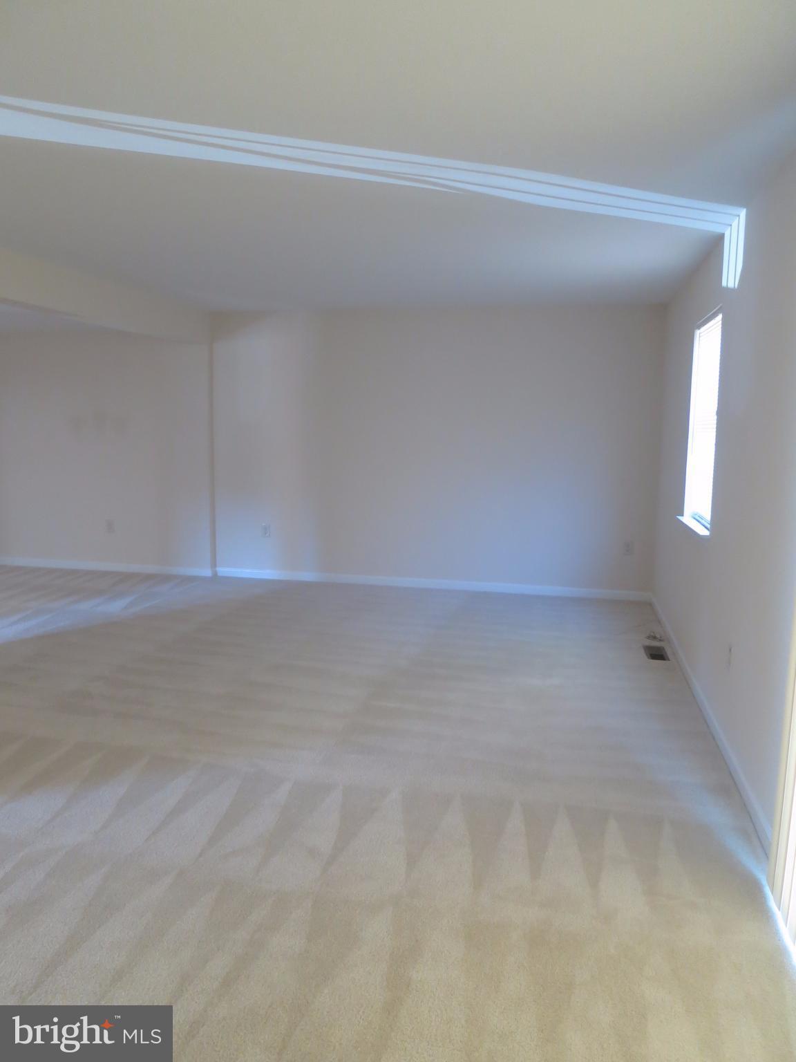 14651 Tynewick Terrace, Unit 5 Silver Spring, MD 20906 - Photo 4 of 18 Living Room