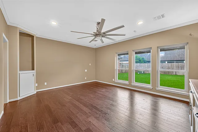 $559,000 | 57 Crestwood Circle, Sugar Land, TX 77478