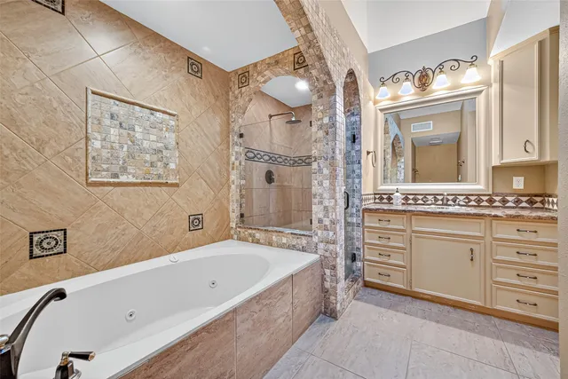 $559,000 | 57 Crestwood Circle, Sugar Land, TX 77478