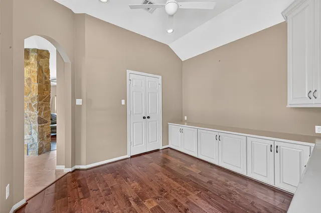 $559,000 | 57 Crestwood Circle, Sugar Land, TX 77478