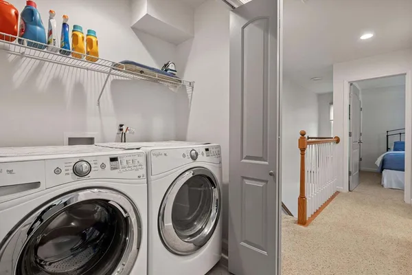 $669,000 | 217 West Merchant Street, New Buffalo, MI 49117