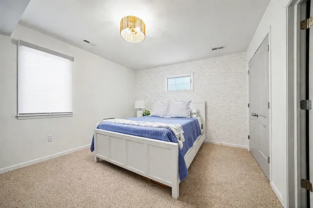 $669,000 | 217 West Merchant Street, New Buffalo, MI 49117