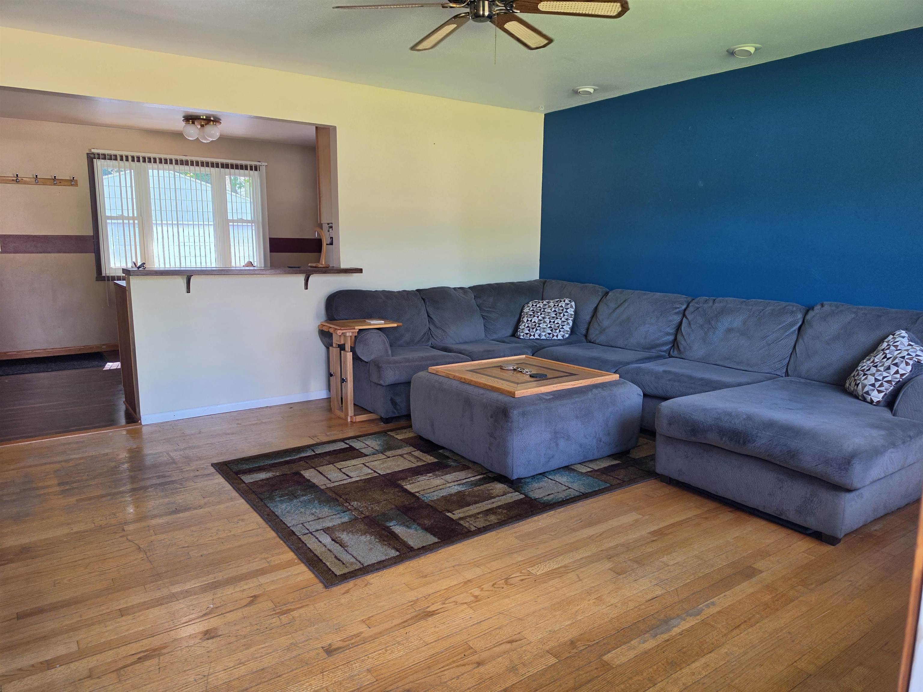 2404 Gmeiner Road Appleton, WI 54915 - Photo 2 of 12