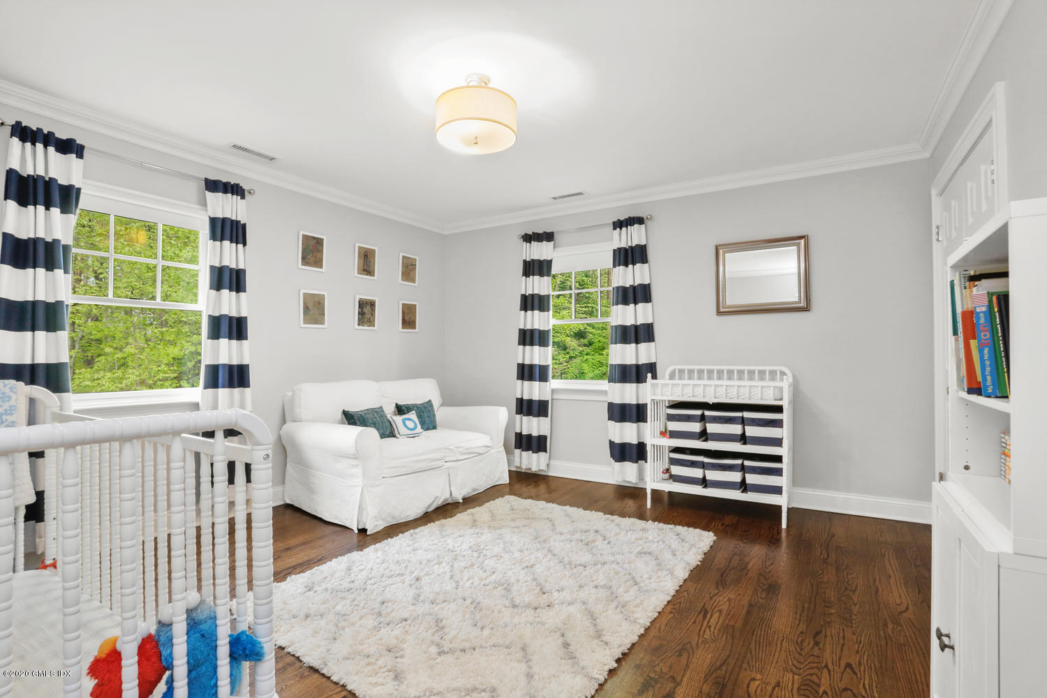 277 Cognewaugh Road Cos Cob, CT 06807 - Photo 16 of 34 a living room with furniture and a window