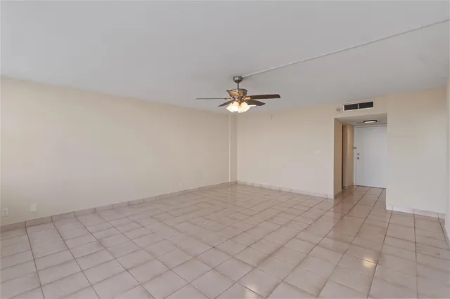 $189,000 | 2100 Sans Souci Boulevard, Unit 1410, North Miami, FL 33181