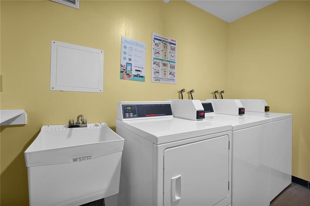 2100 Sans Souci Boulevard, Unit 1410 North Miami, FL 33181 - Photo 21 of 22