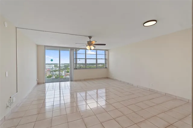 $189,000 | 2100 Sans Souci Boulevard, Unit 1410, North Miami, FL 33181