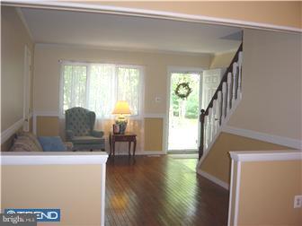 109 Sooy Place Road Tabernacle, NJ 08088 - Photo 5 of 12 Living Room