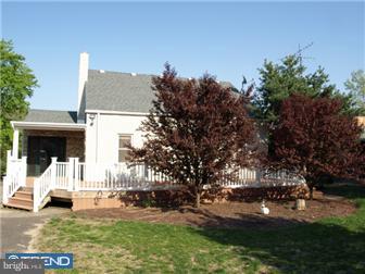16 Center Street Delran, NJ 08075 - Photo 10 of 12 Exterior Back